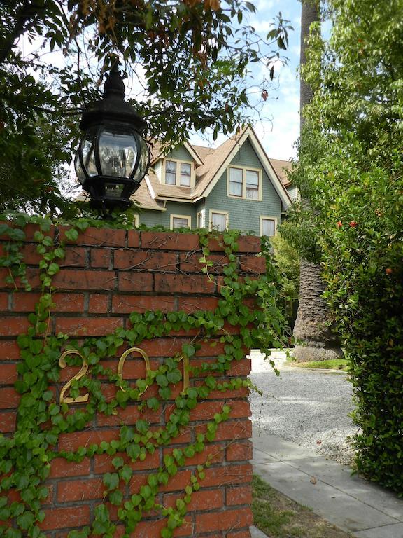 The Bissell House Bed & Breakfast Pasadena Exterior photo