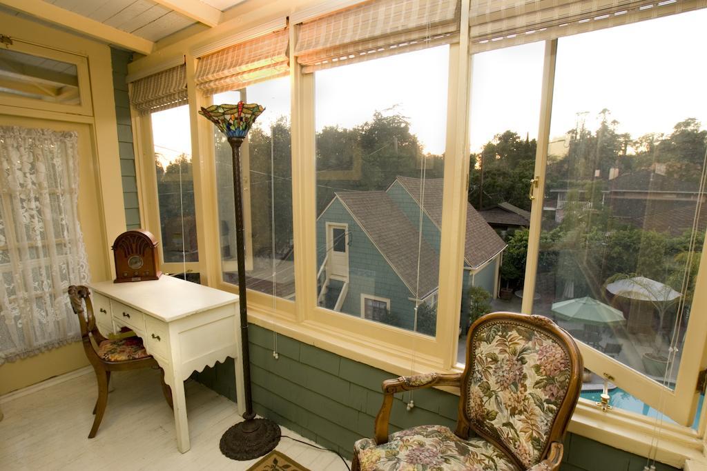 The Bissell House Bed & Breakfast Pasadena Exterior photo