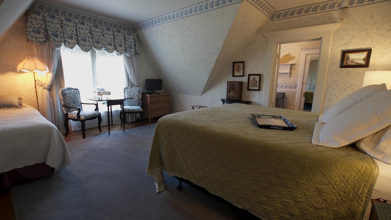 The Bissell House Bed & Breakfast Pasadena Exterior photo
